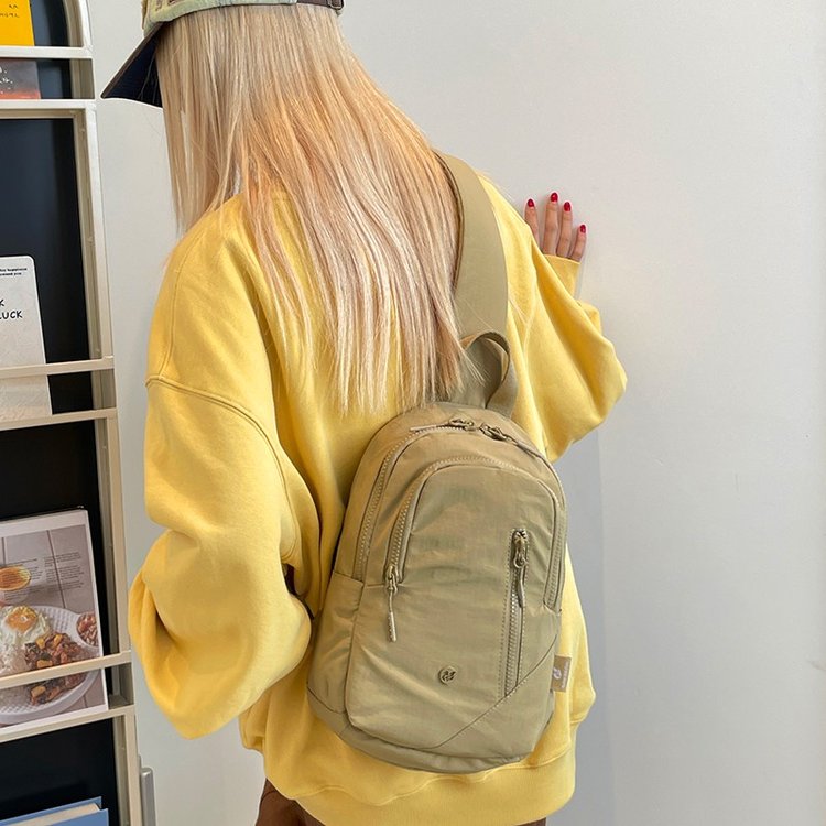 Women's Outdoor Sports Chest B - Hiking Backpack Waterproof 评论和价格